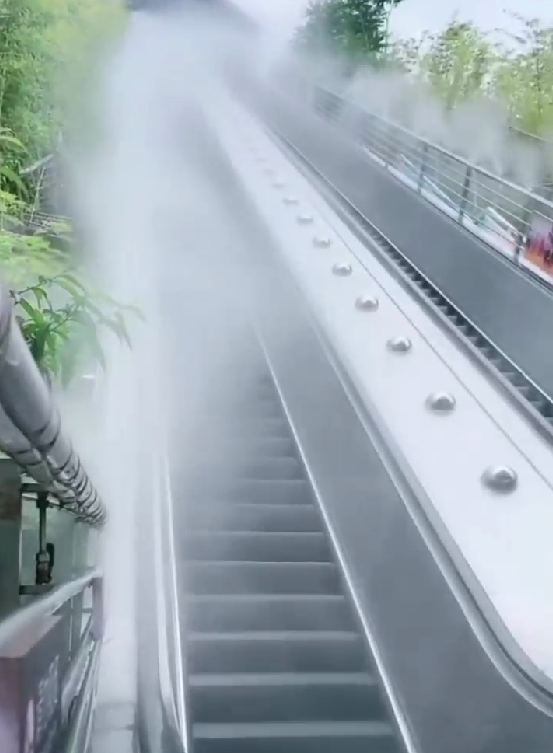 室外电梯雾森系统